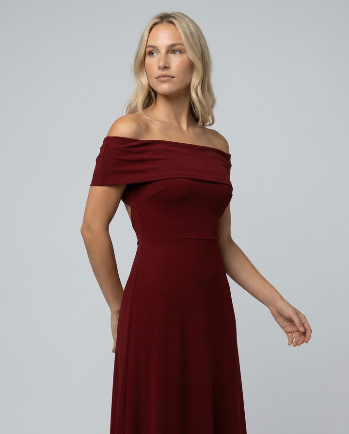 Sophia | Maxi Dress with Off-Shoulder Neckline