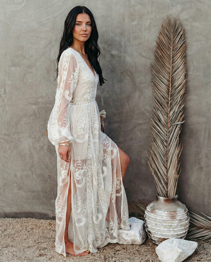 Maxine | Lace Maxi Dress with Long Sleeves