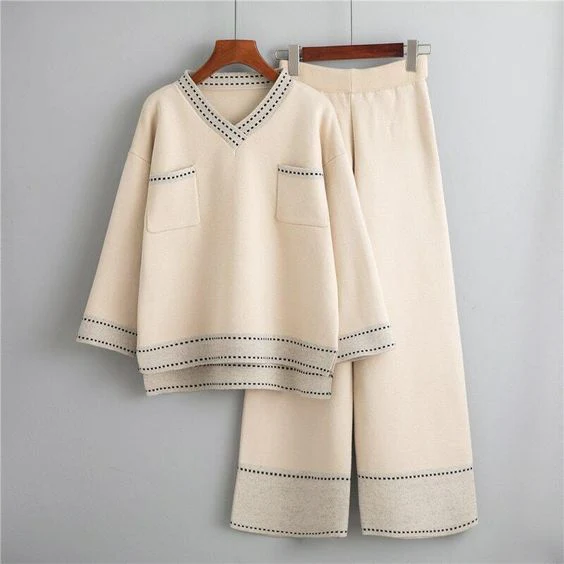 Women's Two-Piece Lounge Set V-Neck Top Wide-Leg Pants